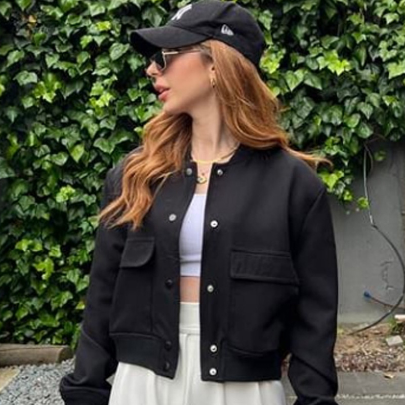 سترة نسائية منفوخة من HXAO ملا - مراجعة Varsity Jacket Letterman وسعره